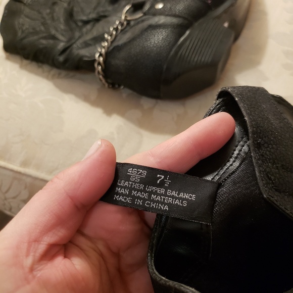 COPY - Black leather cowboy boots, silver hard wear - Picture 2 of 6